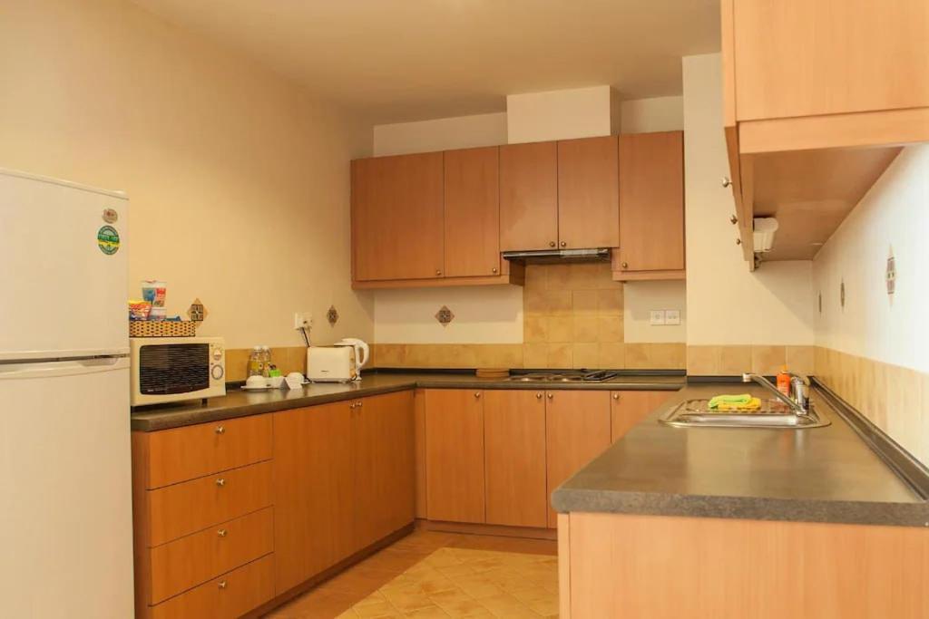 Himawari Hotel Apartments Πνομ Πενχ Εξωτερικό φωτογραφία