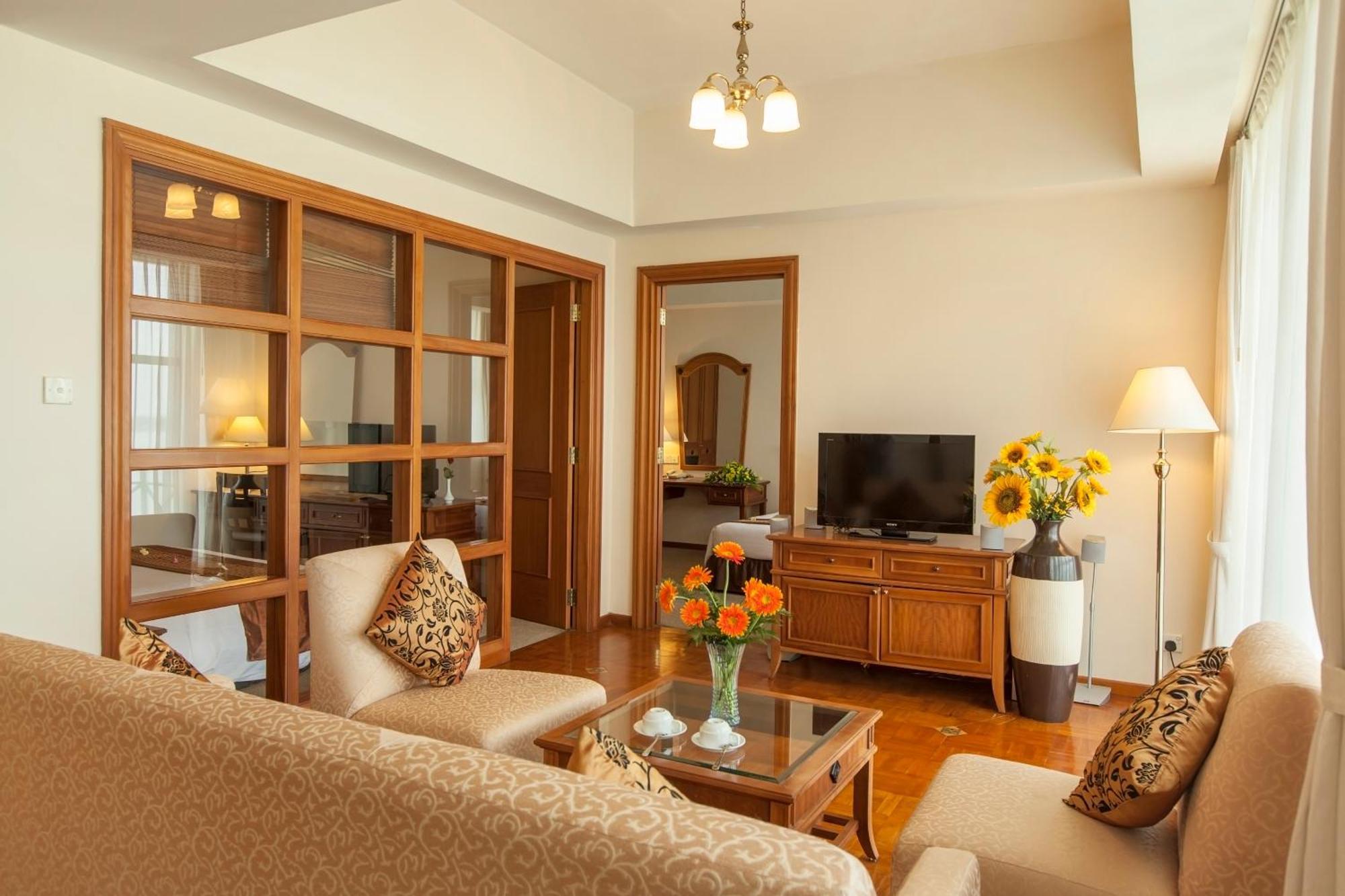 Himawari Hotel Apartments Πνομ Πενχ Εξωτερικό φωτογραφία